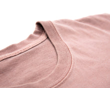 Load image into Gallery viewer, IVIVI Trillium Tee - Pink Distressed