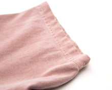 Load image into Gallery viewer, IVIVI Trillium Tee - Pink Distressed